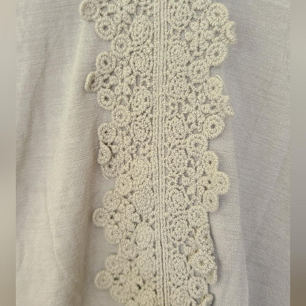 Daytrip Gray Lace Trim Poncho Top - Picture 3 of 6